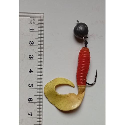 Силиконовая приманка-блесна с головой и крючком № 247 (б/у)