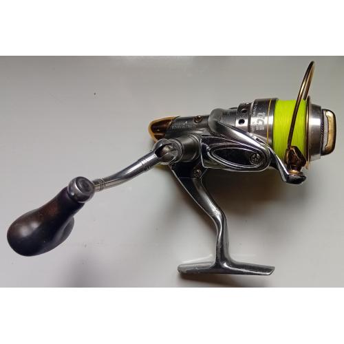 Спиннинговая катушка Aurus TP2500S (на запчасти)