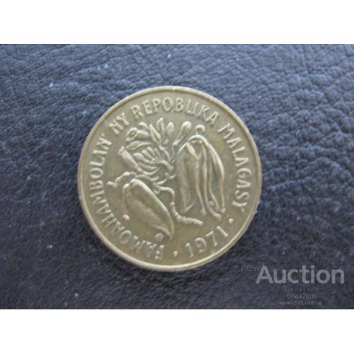Мадагаскар 10 франков 1971