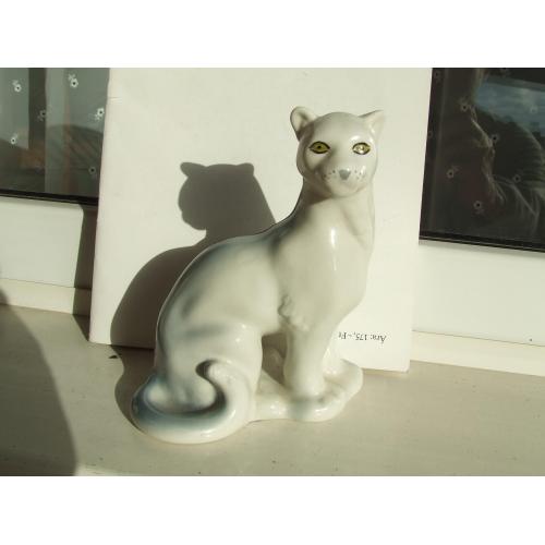 Фарфор Пума -пантера роз.17х14 см. полоне 1970 рр. ЗХК .