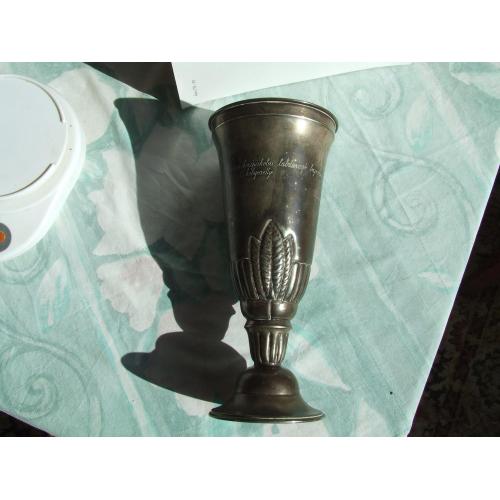 Кубок по футболу 1959 рік глубоке посріблення роз. 28 х 17 см. вага 353 грамм. Венгрія.