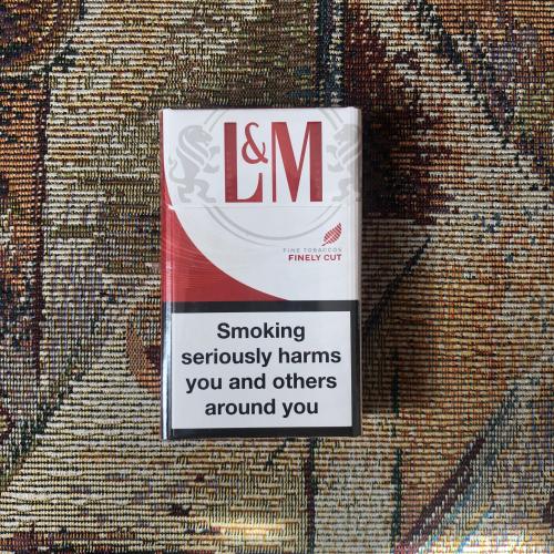 Сигареты duty free LM Red (Швейцария, 2024)