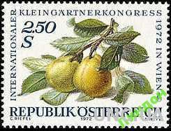 Австрия 1972 флора фрукты деревья **