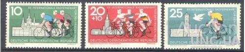 ГДР 1962 спорт вело гонка мира Прага Берлин Варшава птицы архитектура ** есть кварт о