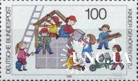 Германия 1989 дети игры стройка ремесло математика ** о