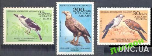 Мадагаскар 1982 птицы фауна ** о