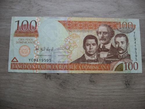 Доминиканская республика 100  песо  2011
