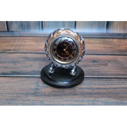 Годинник Маяк кришталевий корпус