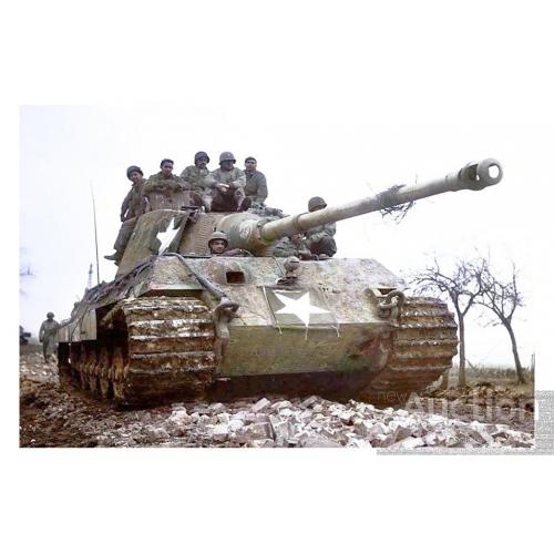 Американские танкисты на трофейном "Тигре".