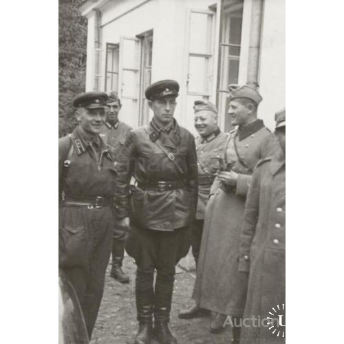 Брест 1939 г сентябрь Советские и немецкие офицеры во время захвата Польши