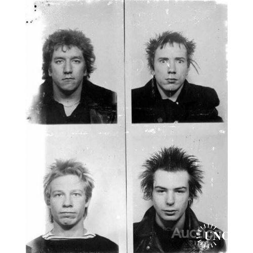 Sex Pistols, фото для получения визы в США, 1977 год. Я бы не пустил.