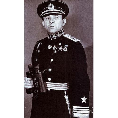 Трибуц, Владимир Филиппович адмирал командующий 8 флотом ВМФ.