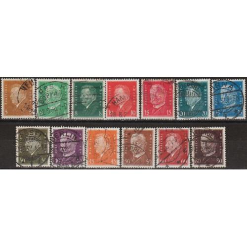 1928 - Німеччина - Стандарт - Президенти Mi.410-22  _35,0 € _ПОВНА