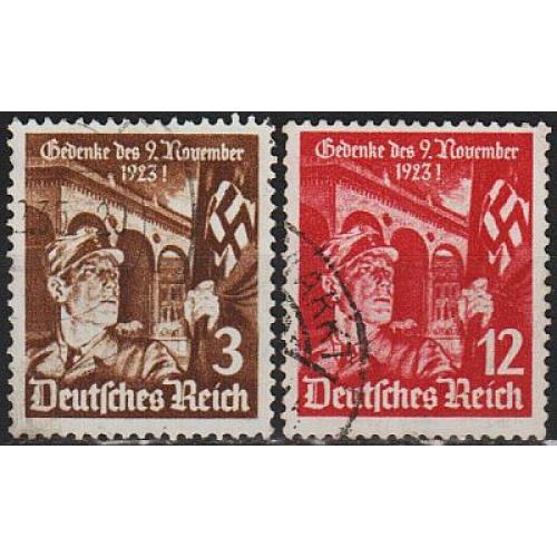 1935 - Рейх - 12 років пивного путчу Mi.598-99  _1,80 €