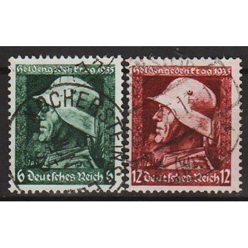 1935 - Рейх - Пам'яті героїв Mi.569-70 4.0 EU