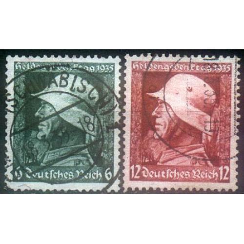 1935 - Рейх - Пам'яті героїв Mi.569-70  _4.0 € _гаш