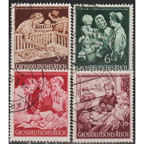 1944 - Рейх - Допомога матері Mi.869-72 _4,0 €