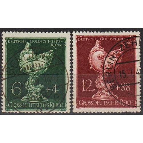 1944 - Рейх - Ювелірне мистецтво Mi.902-03  _2,80 Євро  _гаш