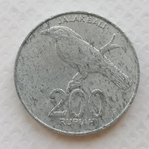 Индонезия 200 рупий 2003г.