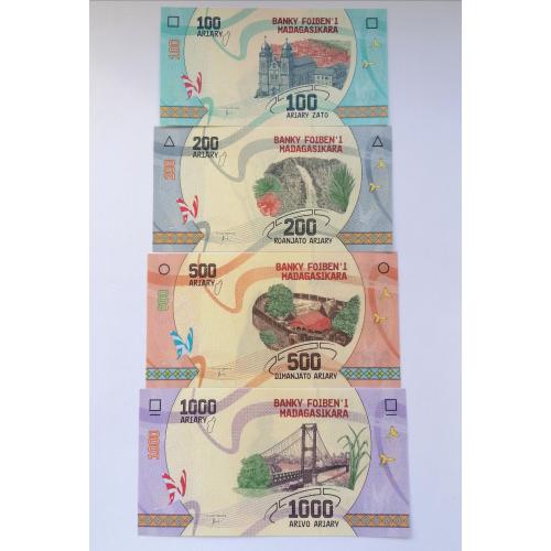 Мадагаскар 4 банкноты 2017г. UNC. 