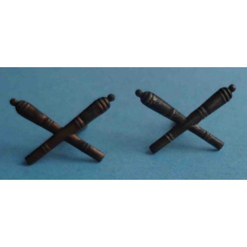 Петлицы эмблема Артиллерийские войска латунь усы (65)