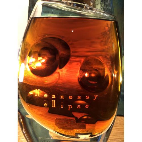 Hennessy Ellipse 200 лет 