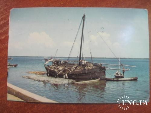 Кения 1977 Открытка из Ламу в Плимут ( США) озеро рыбацкая шхуна флот ПП