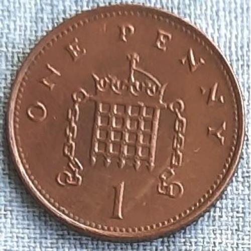 Великобританія 1 пені 2000