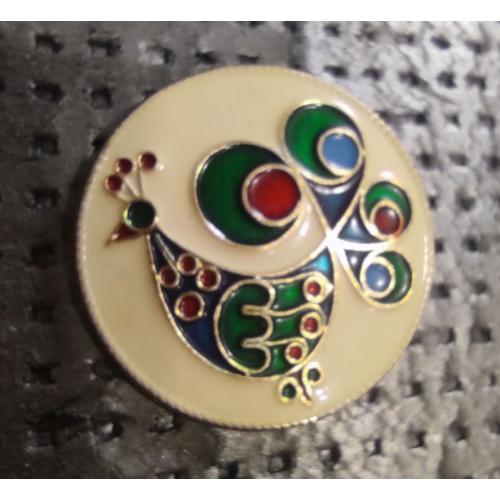 Значок-брош із зображенням павліна часів СРСР 