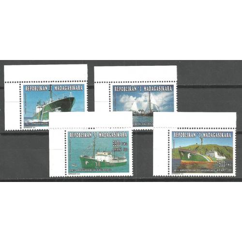 Корабли** Мадагаскар  MNH