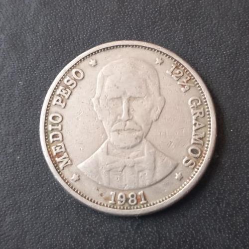 1/2 песо 1981 Доминикана