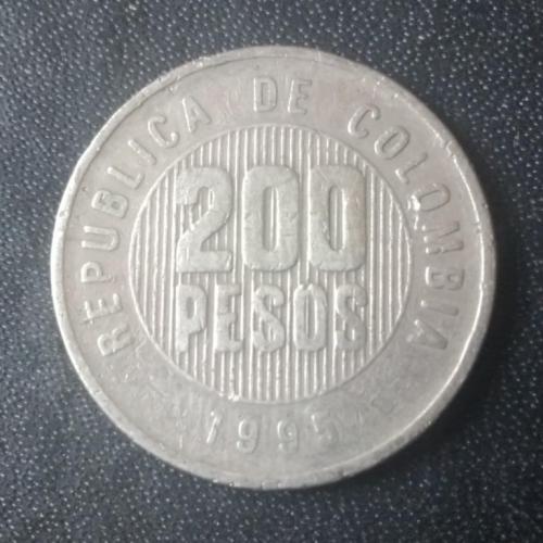 200 песо 1995 Колумбия 