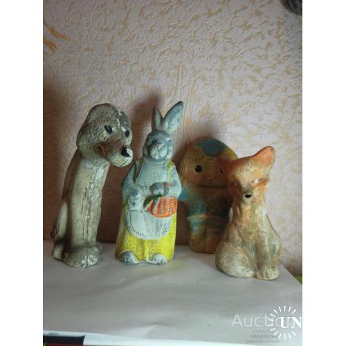 4 резиновых игрушек - пищалок