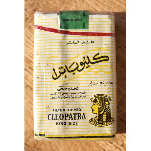 CLEOPATRA Коллекционная пачка сигарет Египет 1990-е сигарети цигарки тютюн