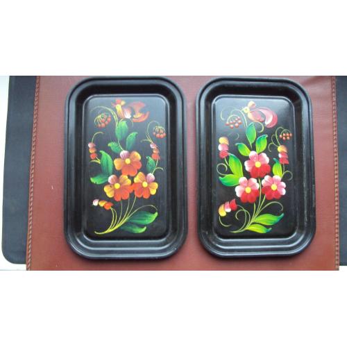 Два металлических расписных подноса СССР.