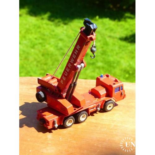 Faun KF 30.31/48 Kranwagen, verkehrsrot, FEUERWEHR -