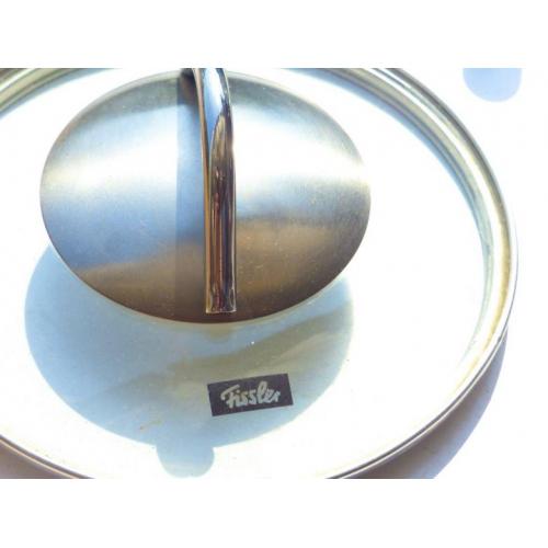 Ковш Fissler --- 1.1 л  - нерж. германия - кастрюля - подходит и для индукционных плит 