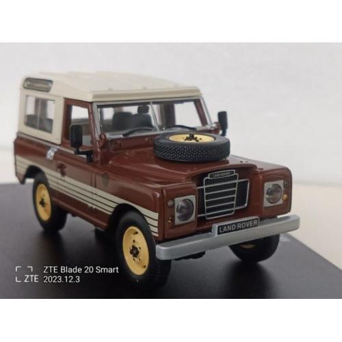  Land Rover Series III 88 Station Wagon. Universal Hobbies  UH  -4573-