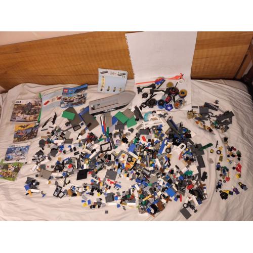 * Lego Лего и другое , sluba . майнкрафт волчки бейблейд ... -  много разного