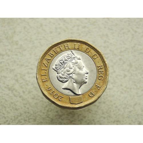  1 фунт Великобританія 2016 рік Єлізавета II (Королева Великобританії та Північної Ірландії) (876)