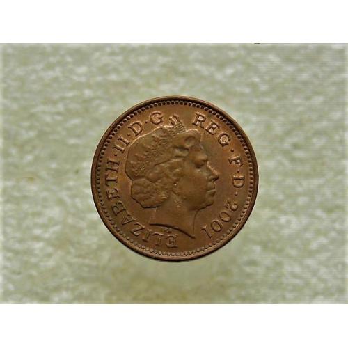 1 пенни Великобритания 2001 год (696+)