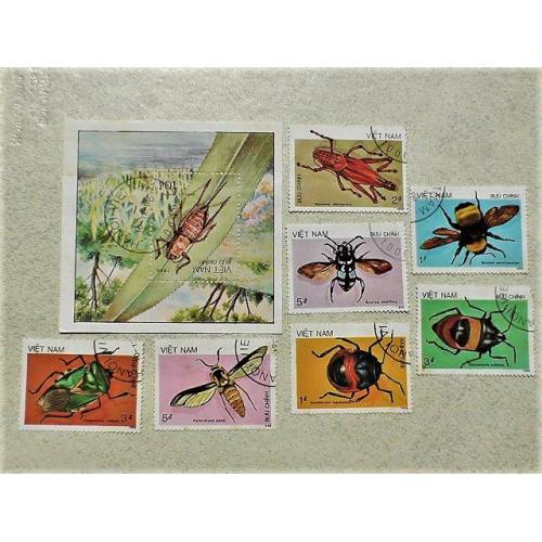  Серія поштових марок та блок В'єтнам " Фауна "  1986 рік