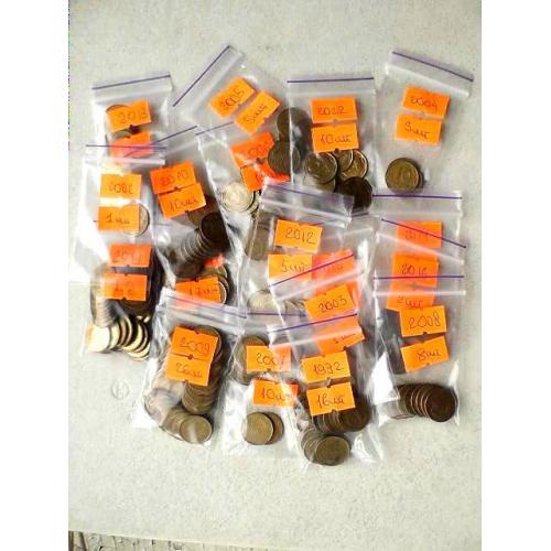 Монети Україна 10 копійок  1992 - 2022 роки 144 штуки.