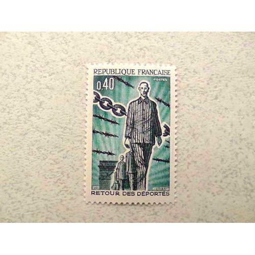  Поштова марка Франція " Концтабір " 1965 рік **