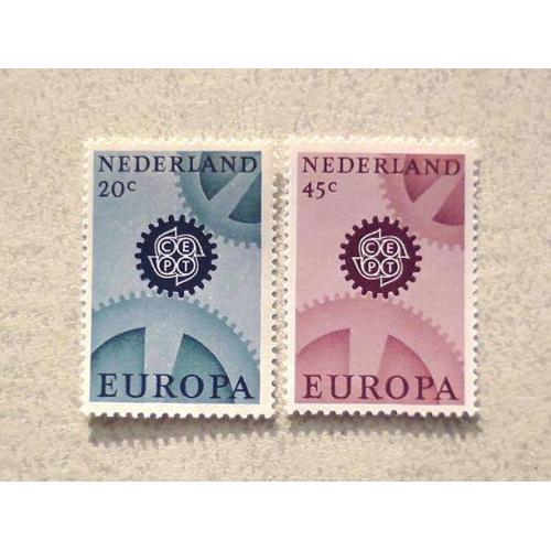  Серія поштових марок Нідерланди " Європа СЕРТ " 1967 рік **