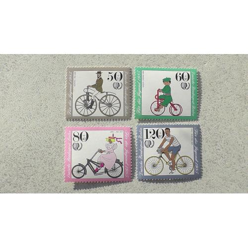  Серія поштових марок Німеччина Західний Берлін " Транспорт " 1985 рік **