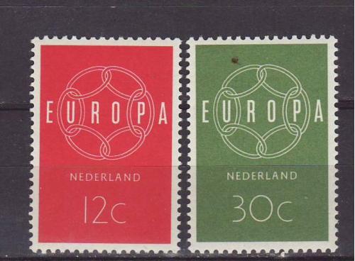Нидерланды № 735-736