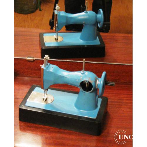 Детская швейная машинка ДШМ1 Автоприбор СССР