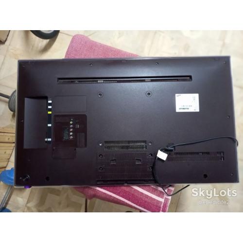 Задняя крышка телевизора Samsung UE40F6100AK