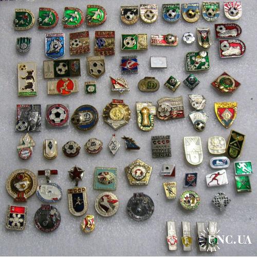 Значки Чемпионаты Футбольные клубы Олимпиада Динамо СССР 75 штук возможно продажа поштучно от 35 гривен